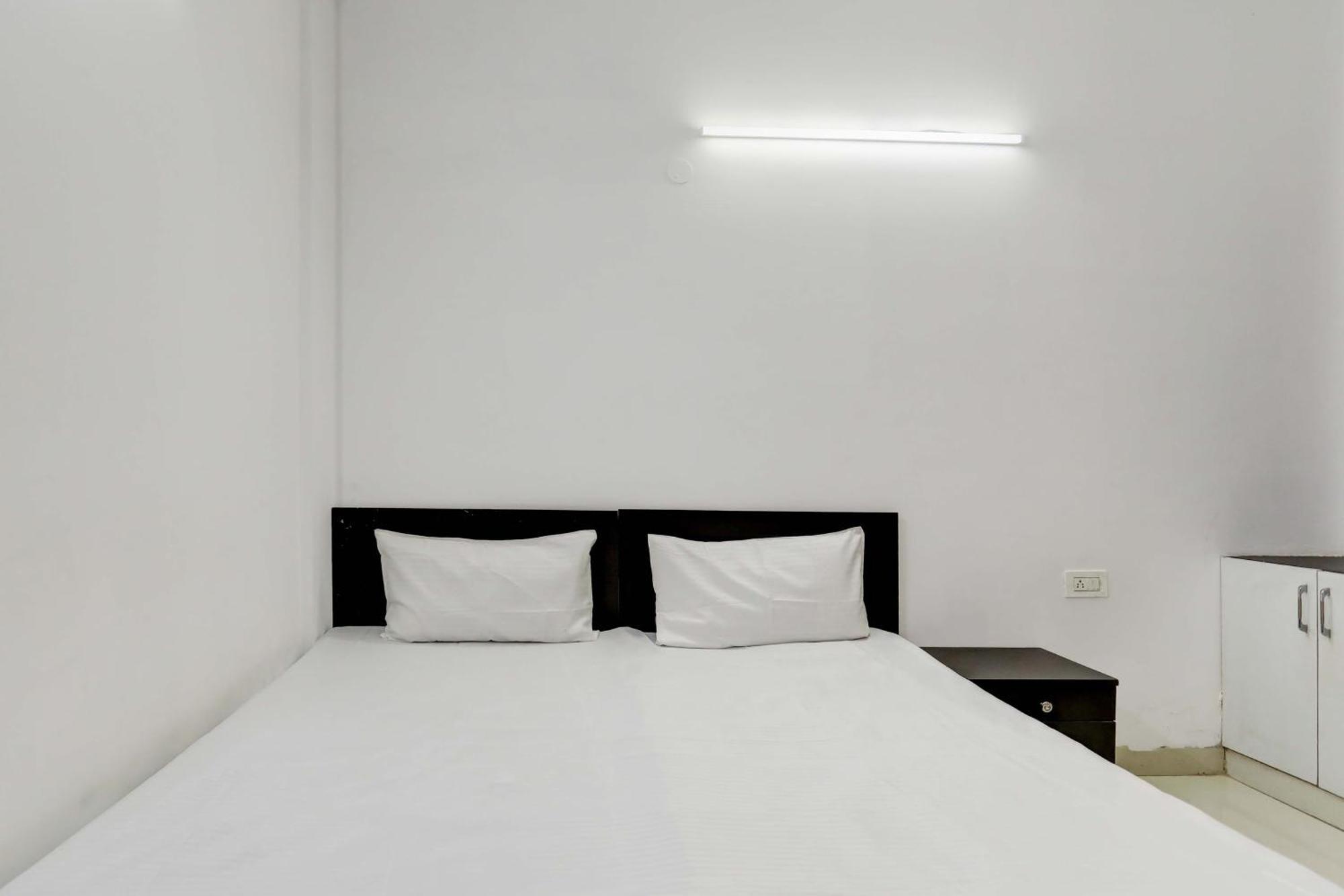 Aashiyana Homes Új-Delhi Kültér fotó