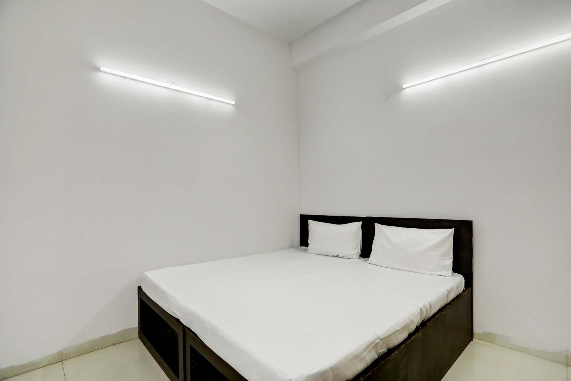 Aashiyana Homes Új-Delhi Kültér fotó