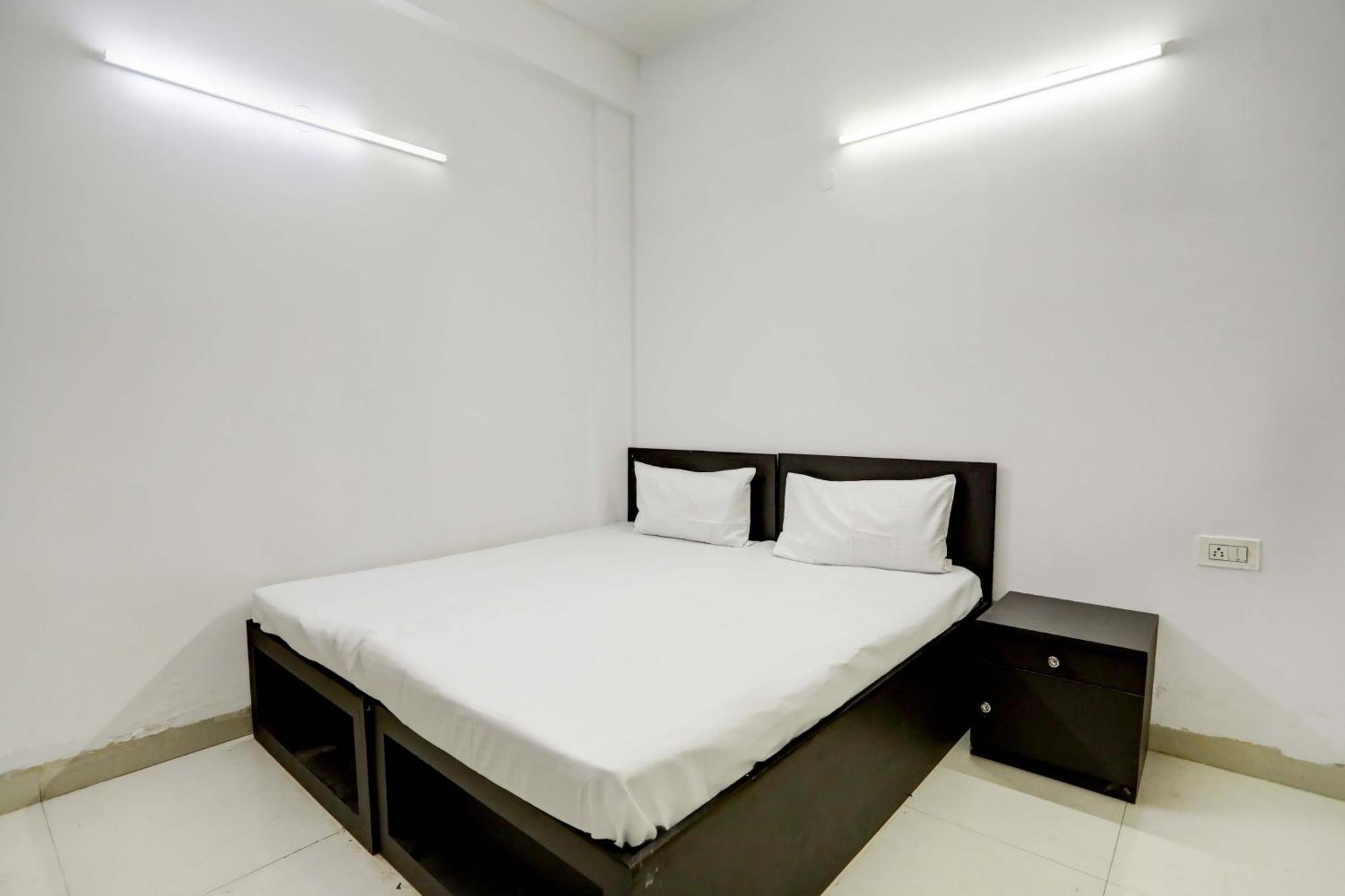 Aashiyana Homes Új-Delhi Kültér fotó